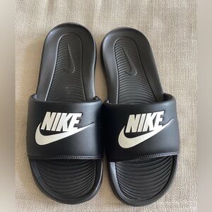 Nike Black Victori One Men’s Slides with White Logo 9